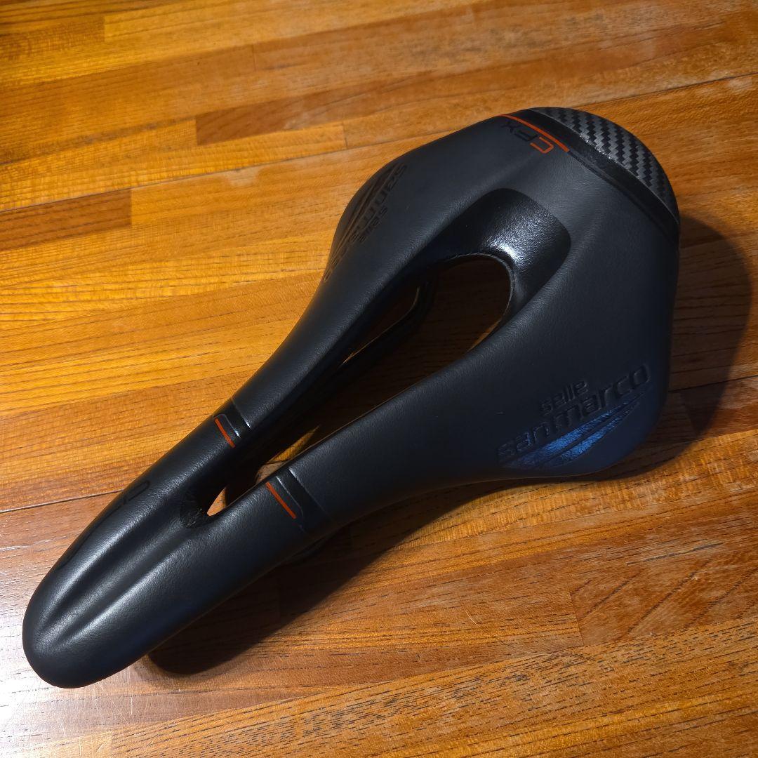 セラサンマルコ サドル　CFX 軽量カーボンレール