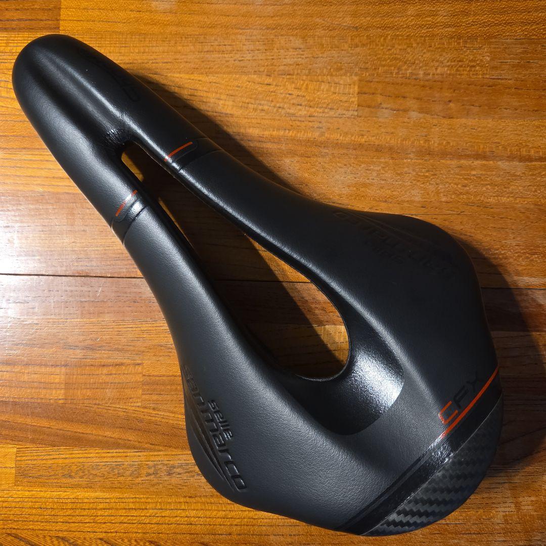 セラサンマルコ サドル　CFX 軽量カーボンレール