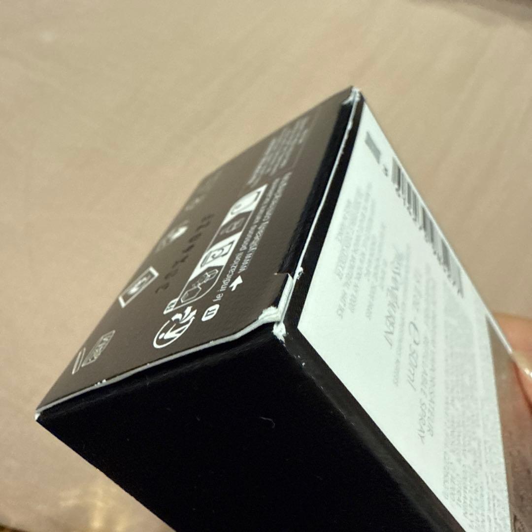 イヴ・サンローラン リブレ オーデパルファム コレクター 50ml