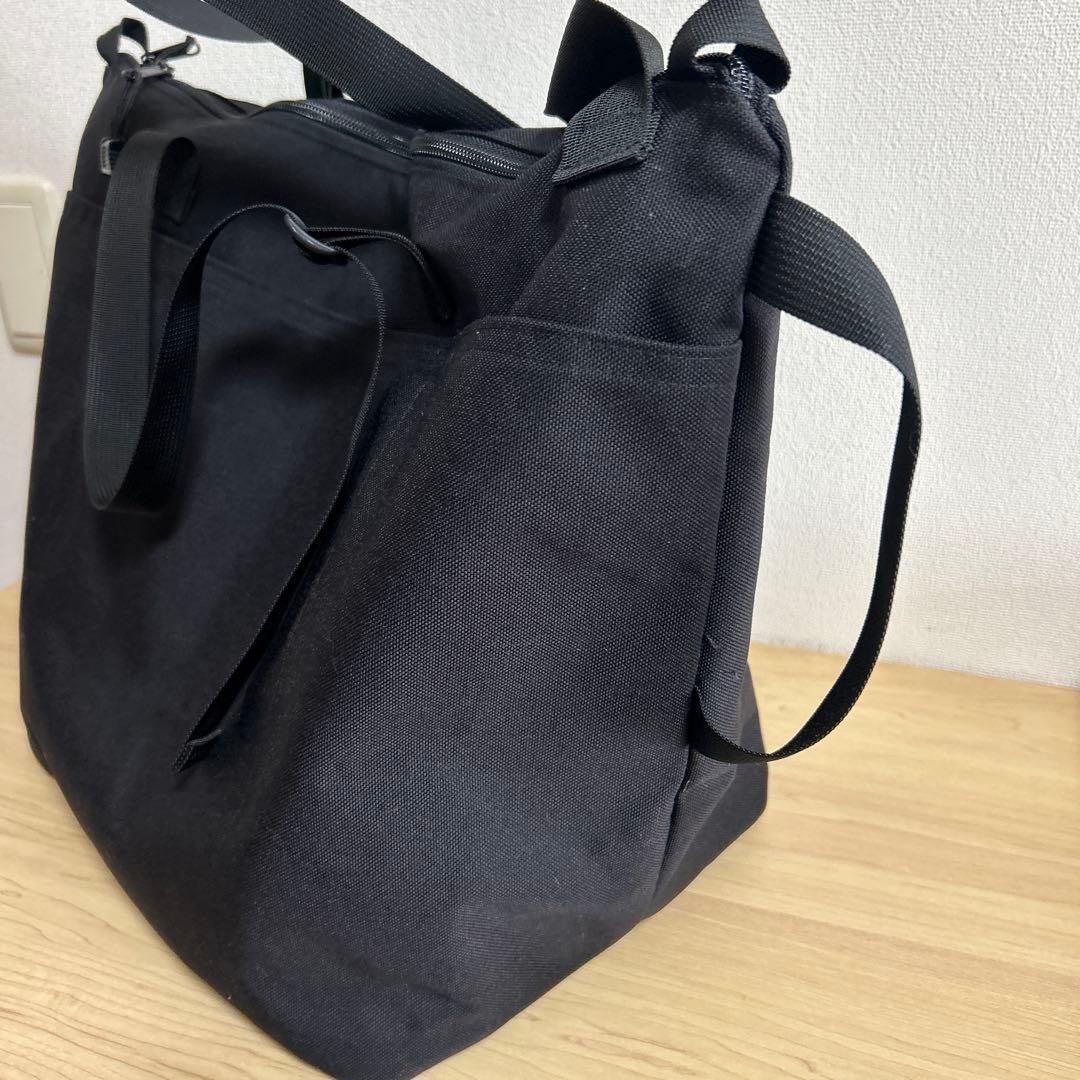 BIP 2way バッグ　ポーチ付き　黒　数回使用の美品バッグインプログレス