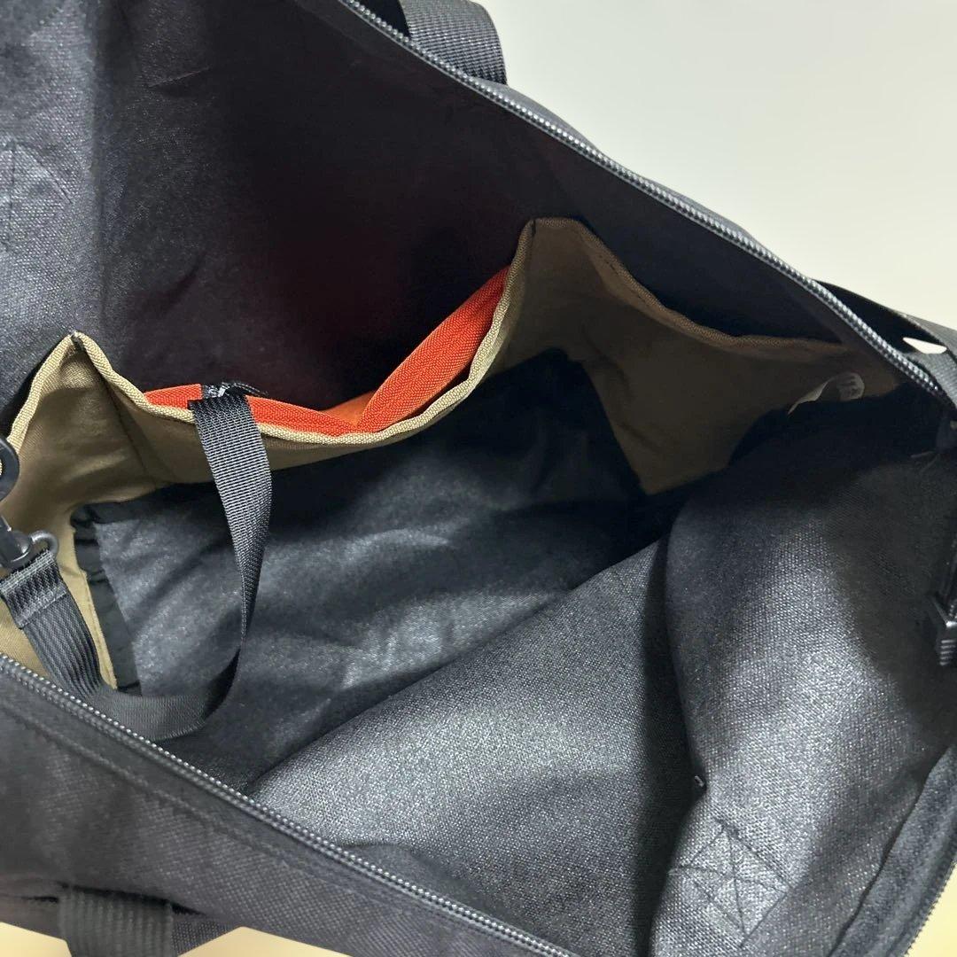 BIP 2way バッグ　ポーチ付き　黒　数回使用の美品バッグインプログレス