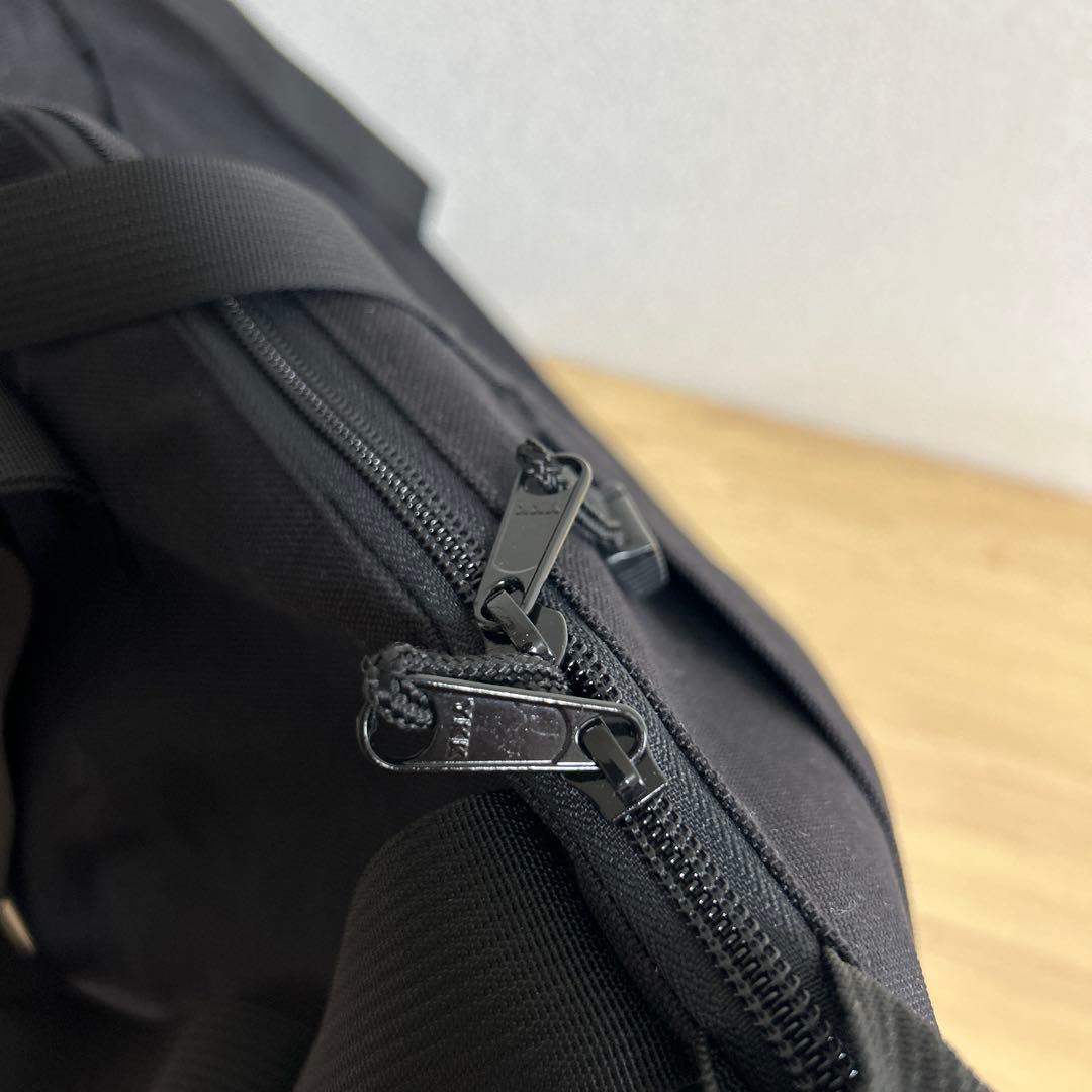 BIP 2way バッグ　ポーチ付き　黒　数回使用の美品バッグインプログレス