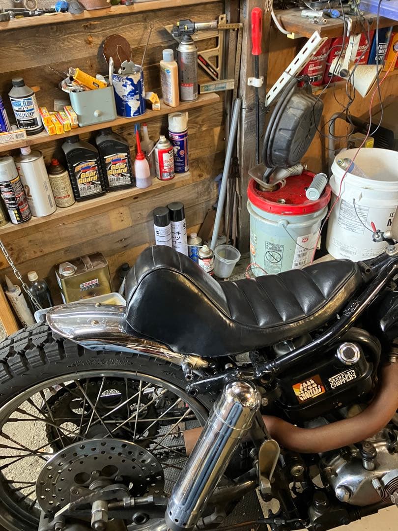 4速フレーム　ワンオフ　シート　フェンダー　ショベルBULL ORIGINAL