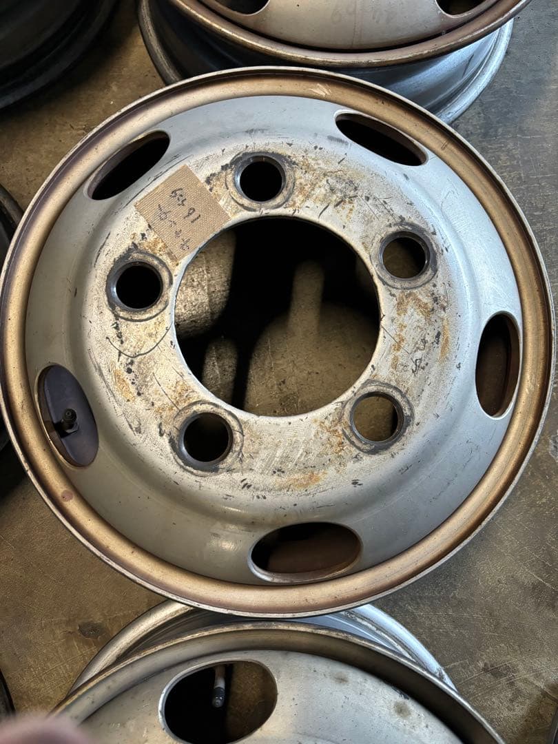 キャンター　16インチ ホィール　6本セット　スタッドレスや用にいかがですか？