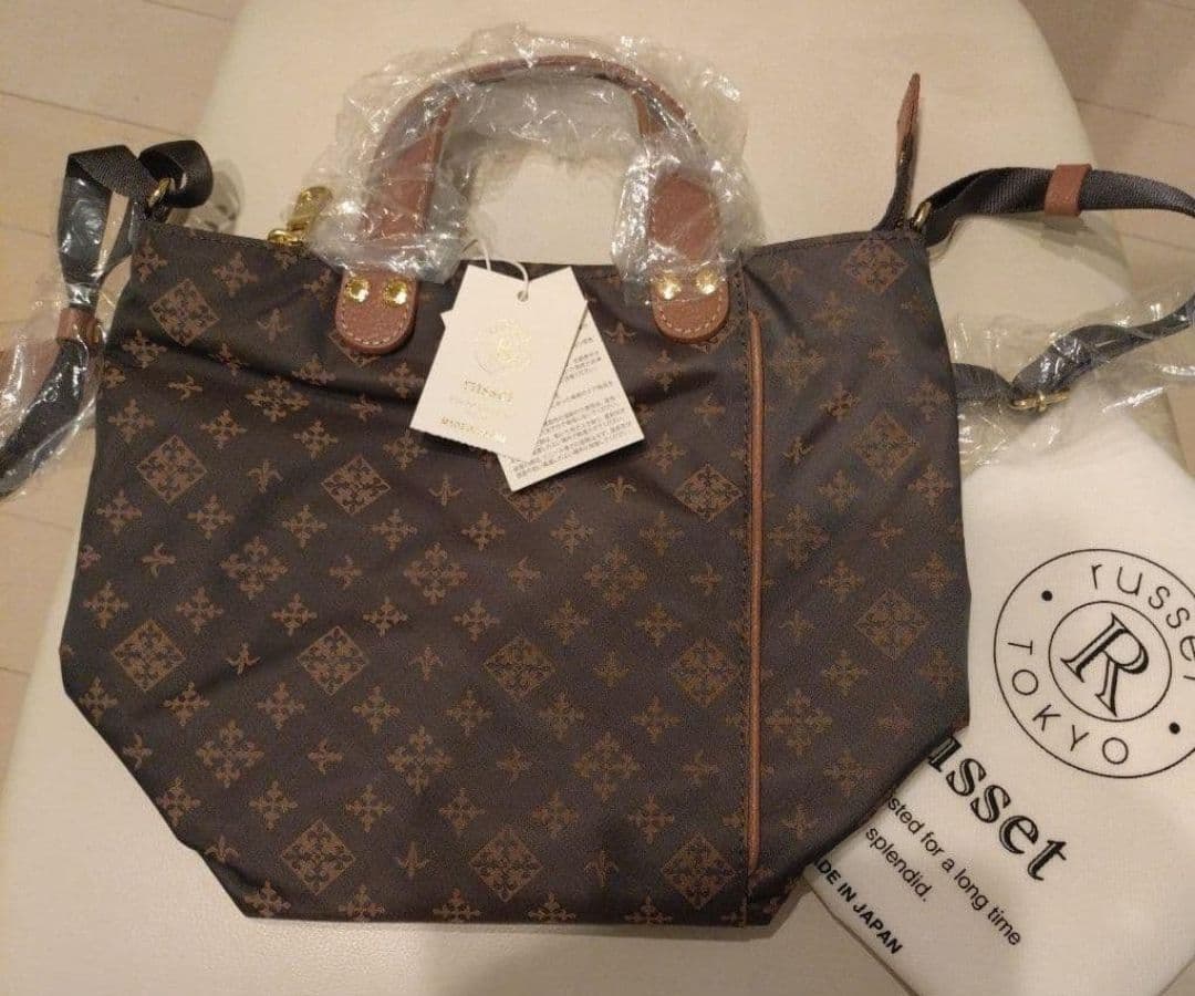 russet（ラシット）ショルダーバッグ　JALオリジナル