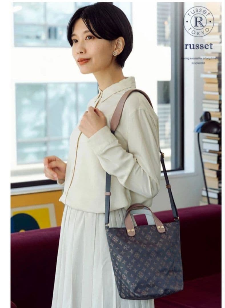 russet（ラシット）ショルダーバッグ　JALオリジナル