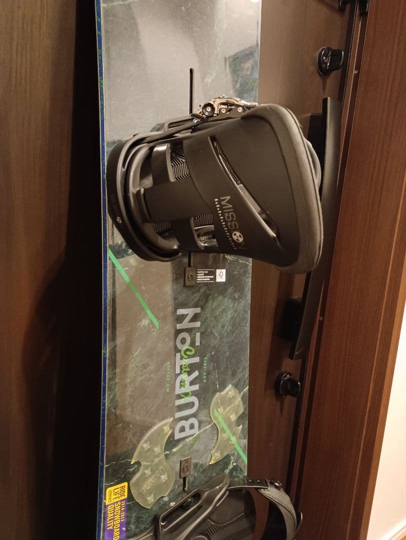 BURTON CUSTOM X 152 cm & MISSION Mサイズ