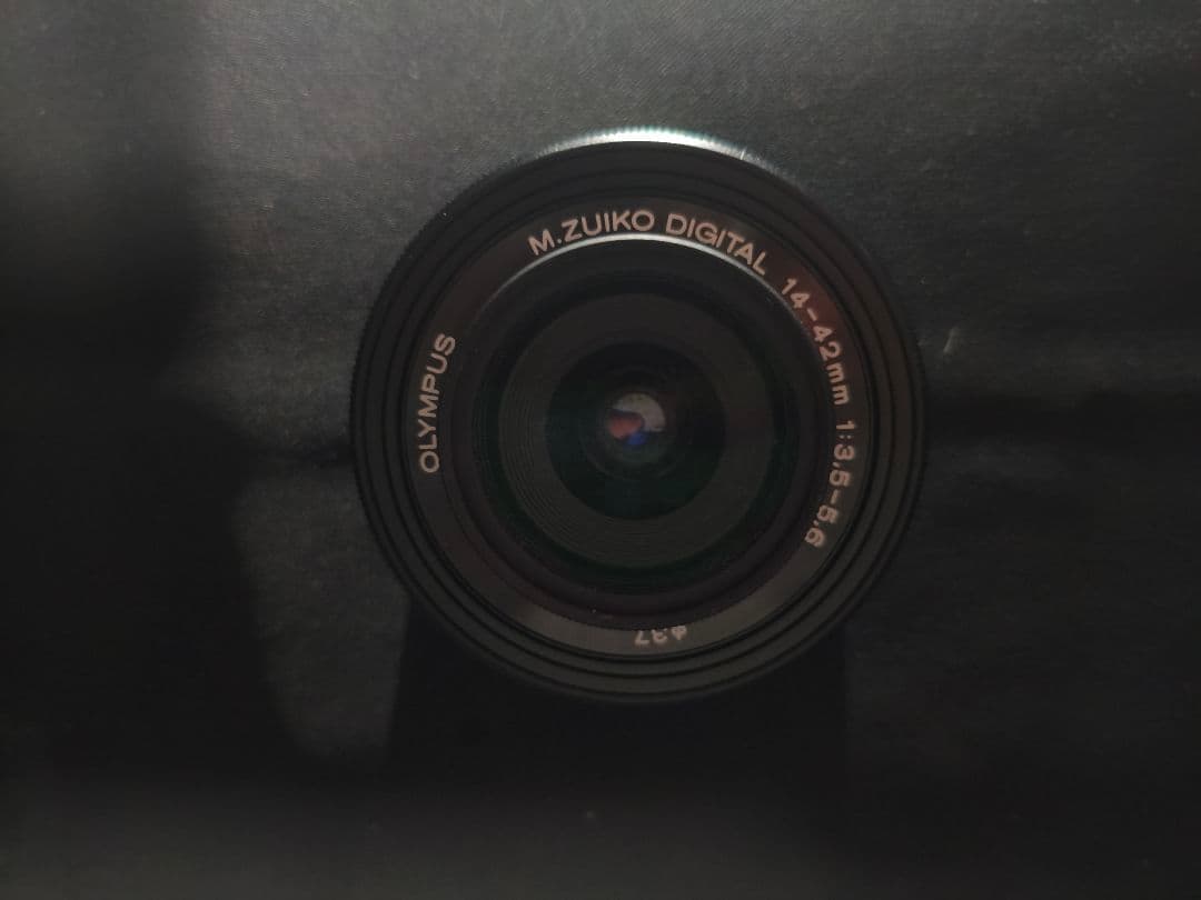 OLYMPUS　マイクロフォーサーズダブルズームキット