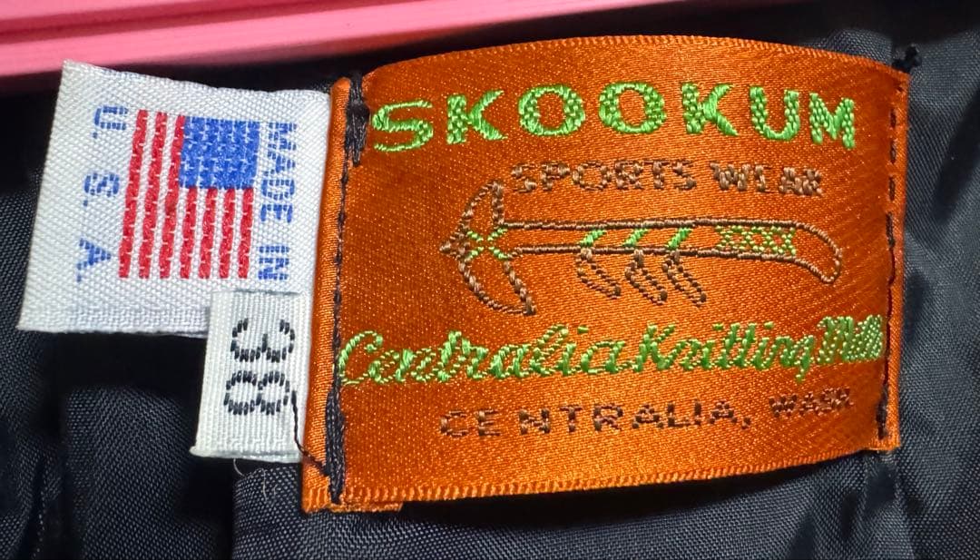 日曜特別値下げ　SKOOKUM スクーカム 袖革スタジャン ブラック 38