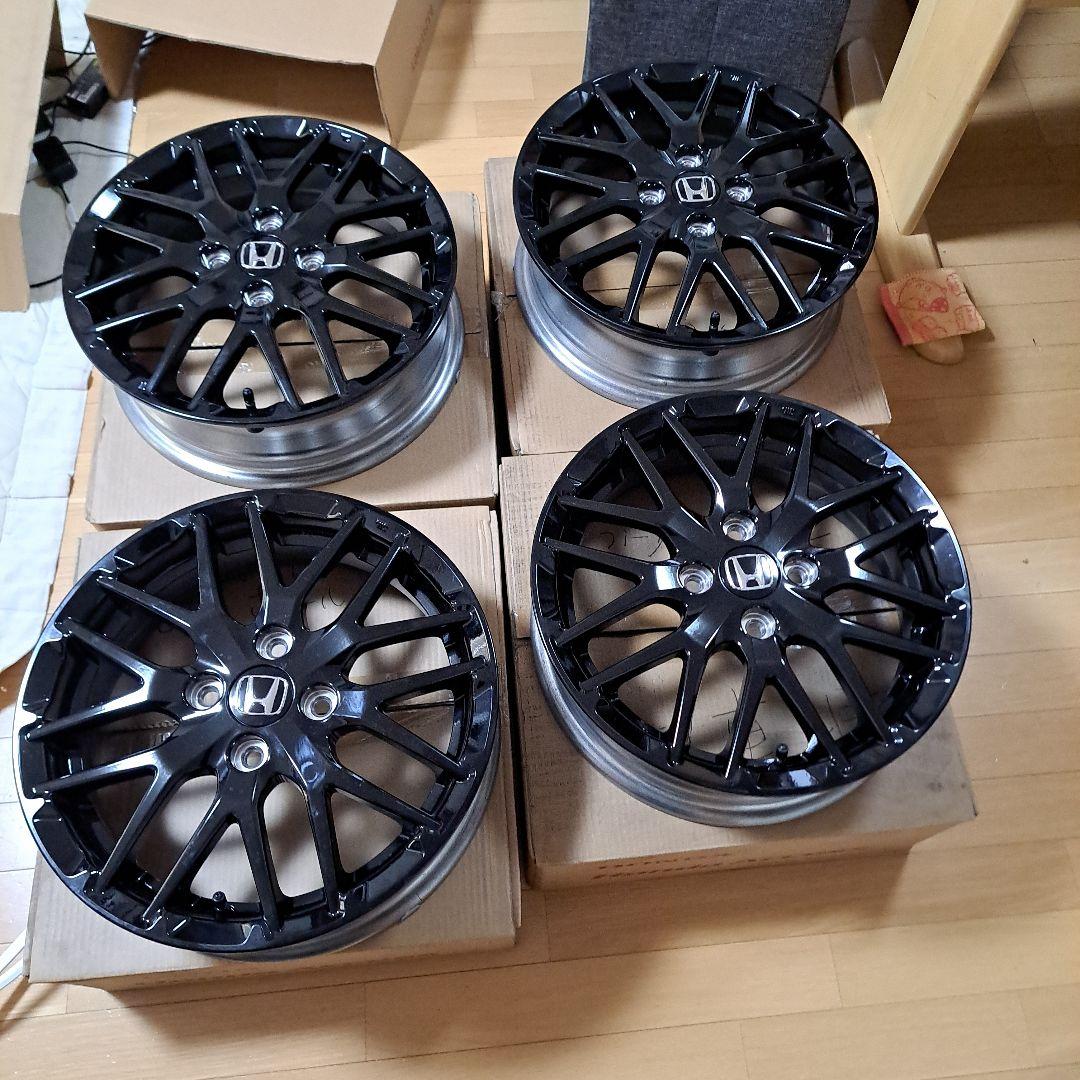 ケ*ン様 ホンダ純正ホイル4本セット　新車外し