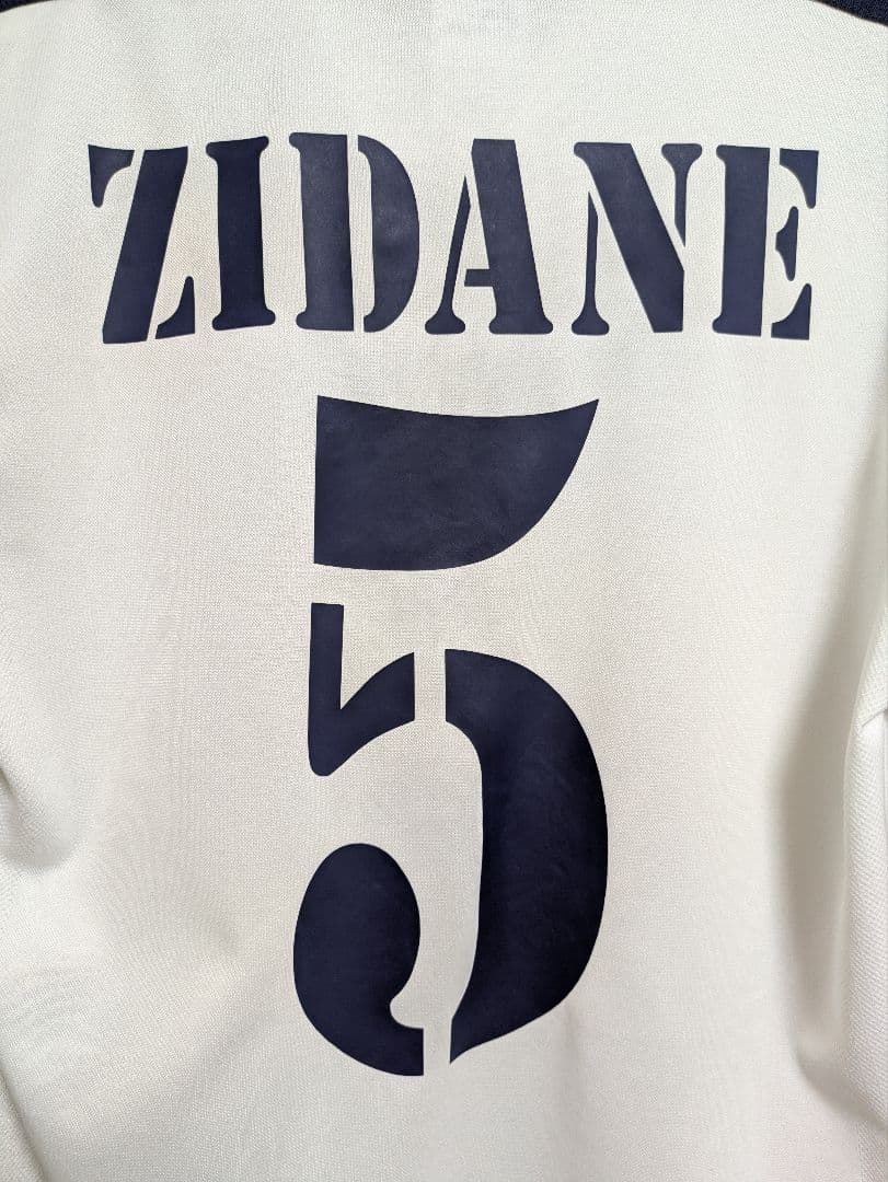【正規品・レア】ZIDANE 5 レアル・マドリード ユニフォーム