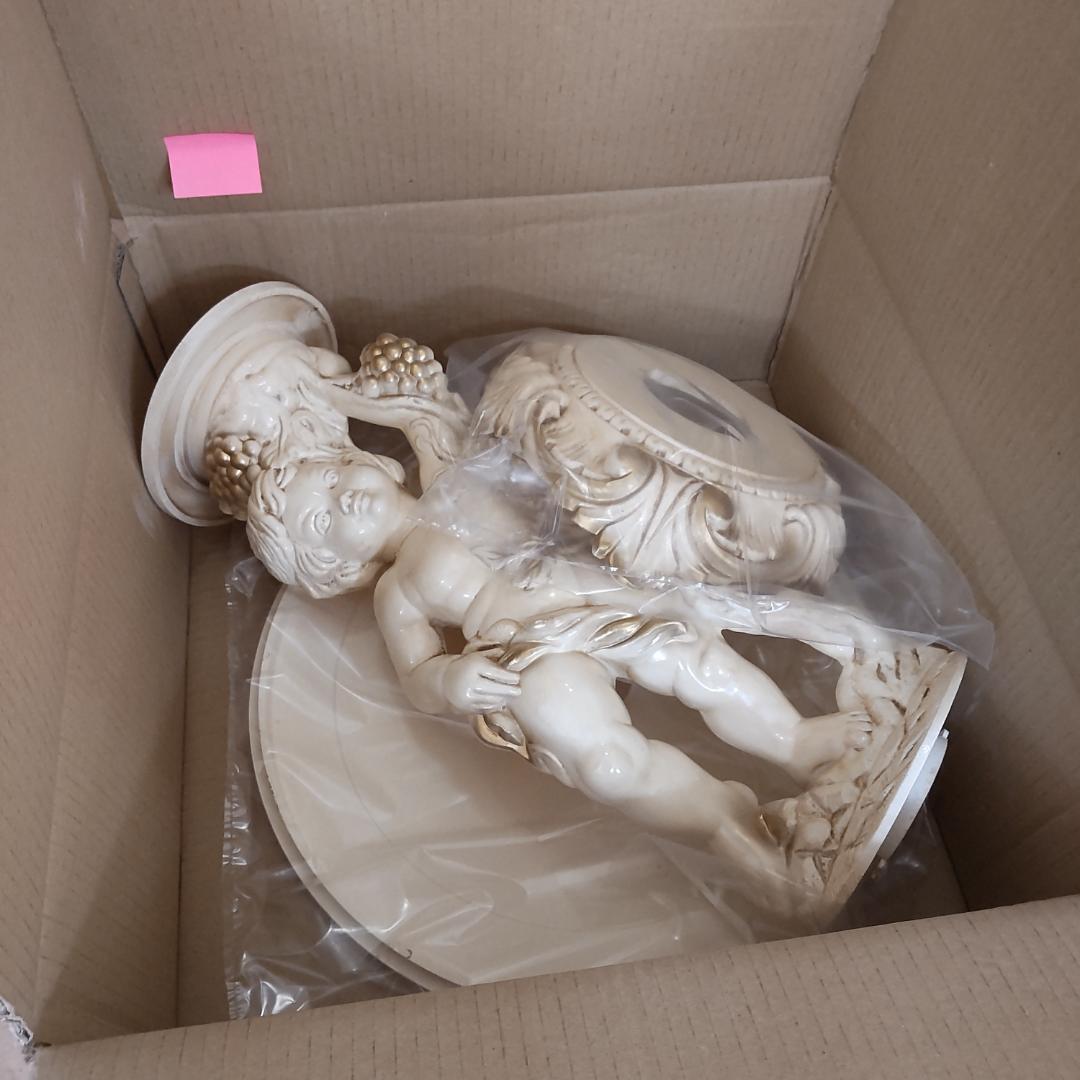 象嵌プリント　西洋アンティーク風　新品　サイドテーブル　組み立て　ピンク付箋