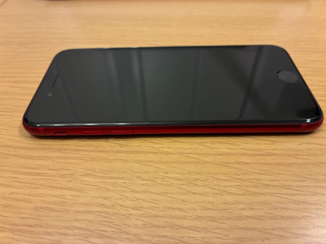 送料込Apple iPhone SE (第3世代) (RED) 本体 64GB