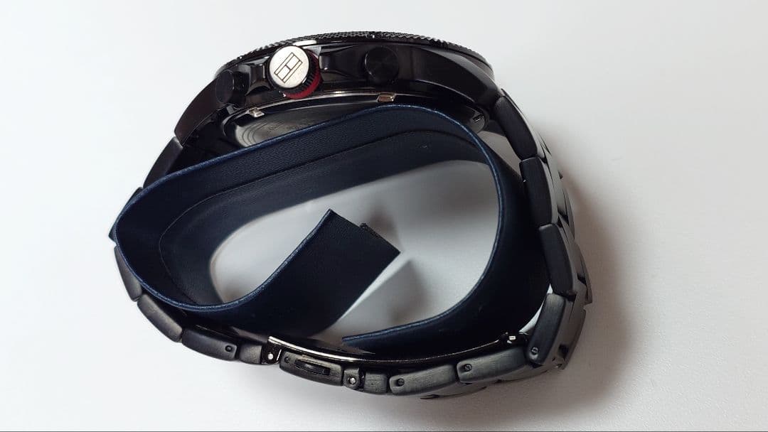 B*M様   ブラック クロノグラフ腕時計