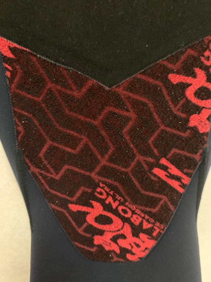 BILLABONG セミドライ　ウェットスーツ Ｌサイズ