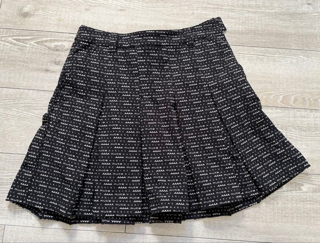 muta MARINE（ムータマリン）ロゴ総柄 スカート ゴルフ スポーツ 秋冬