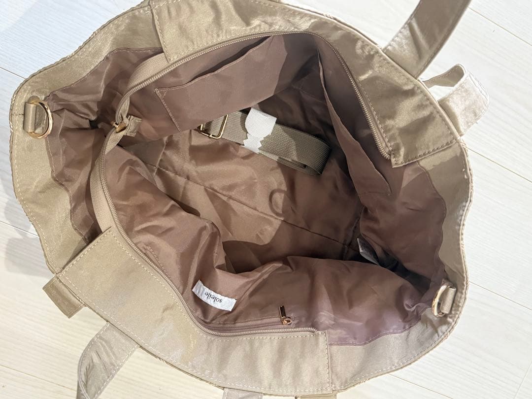 soleile Dカンバッグ ベージュ　完売品