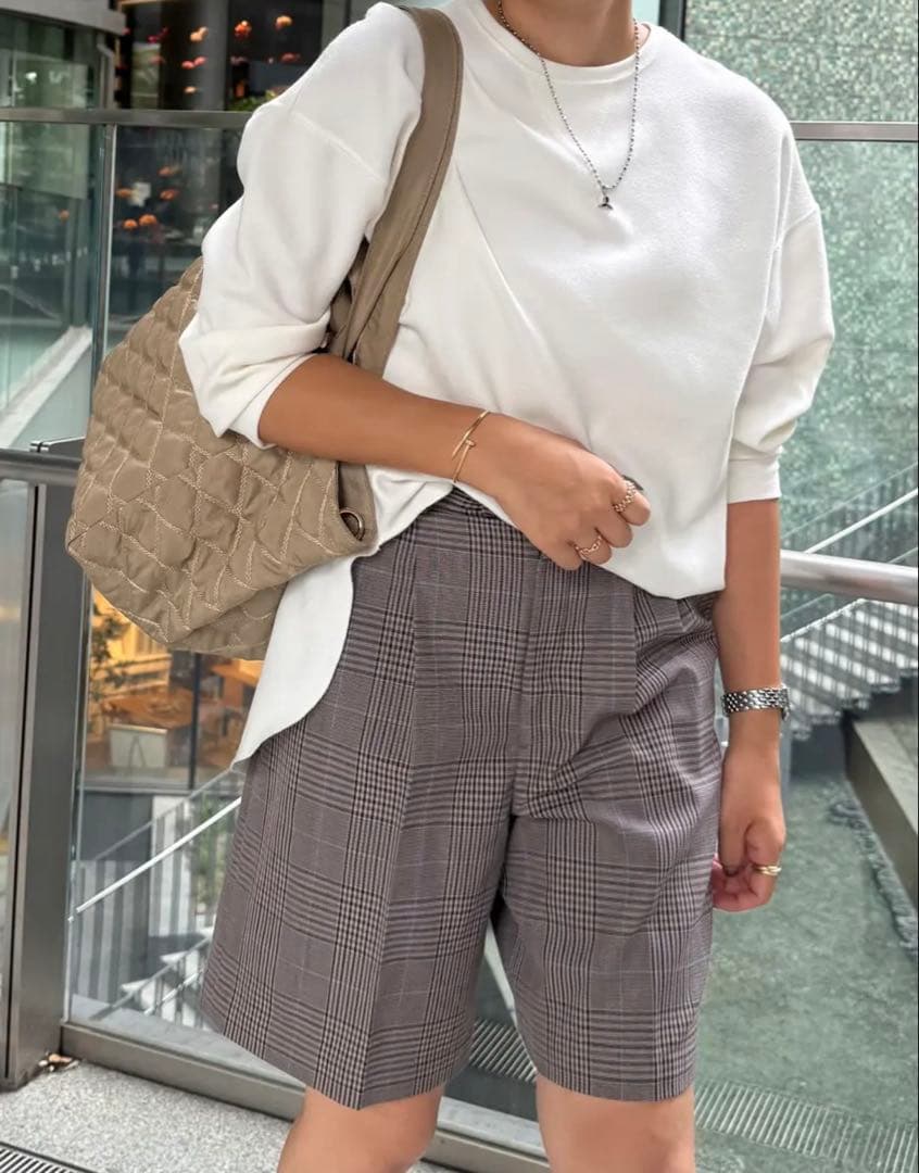 soleile Dカンバッグ ベージュ　完売品