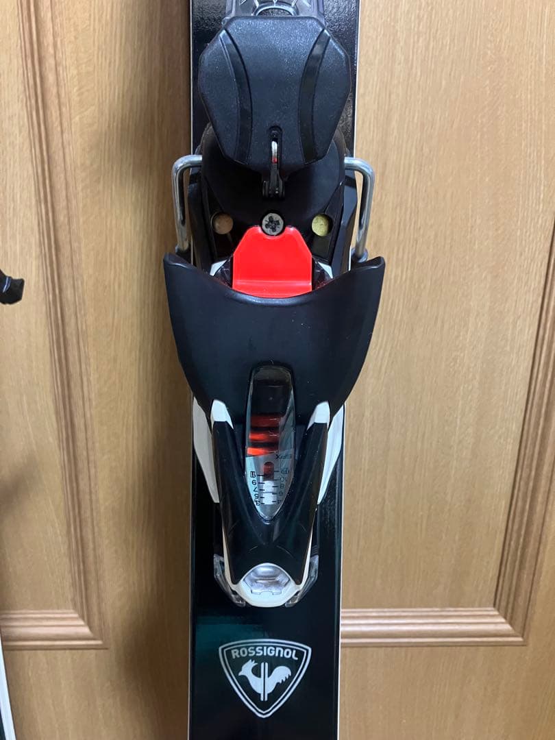 未使用品ロシニョールSUPER VIRAGE V VERSATILE 174cm