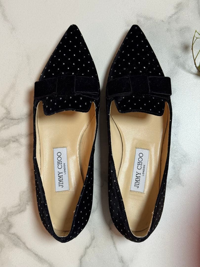 m*o様 JIMMY CHOO ブラックドットフラットシューズ