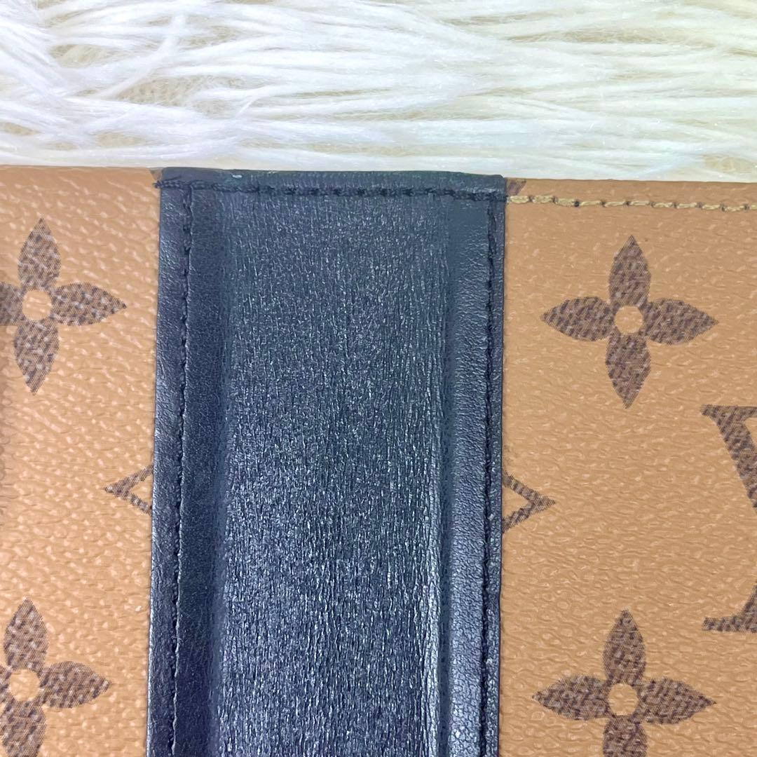 ルイヴィトン iPhone15pro モノグラム リバースフォリオ ケース