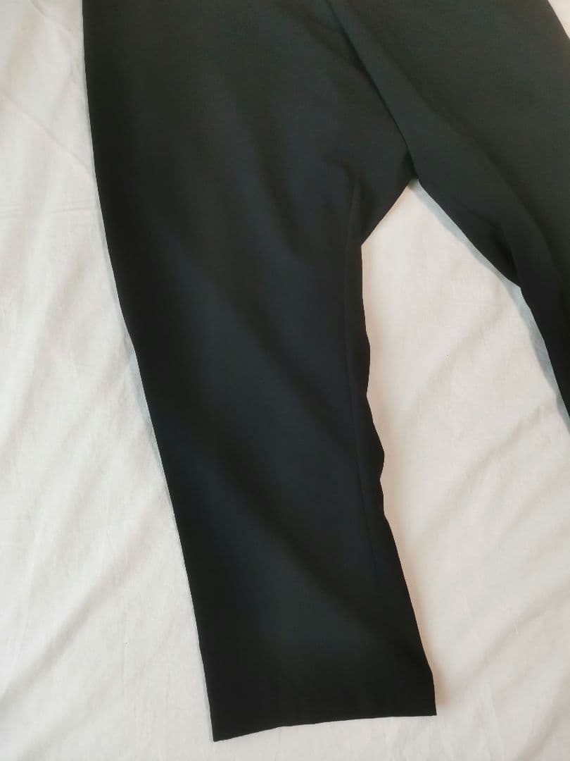 美品 リミフゥ 定番Wギャバサルエルパンツ S ウール ブラック