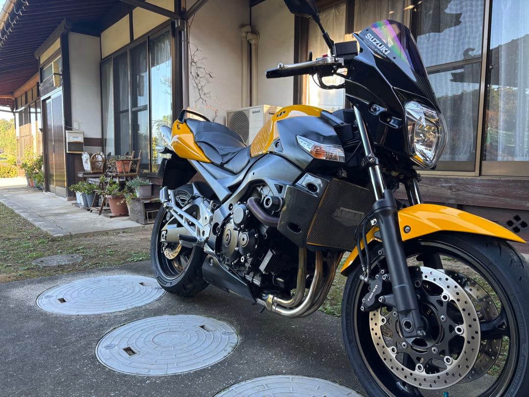 gsr400用　カーボンシュラウド