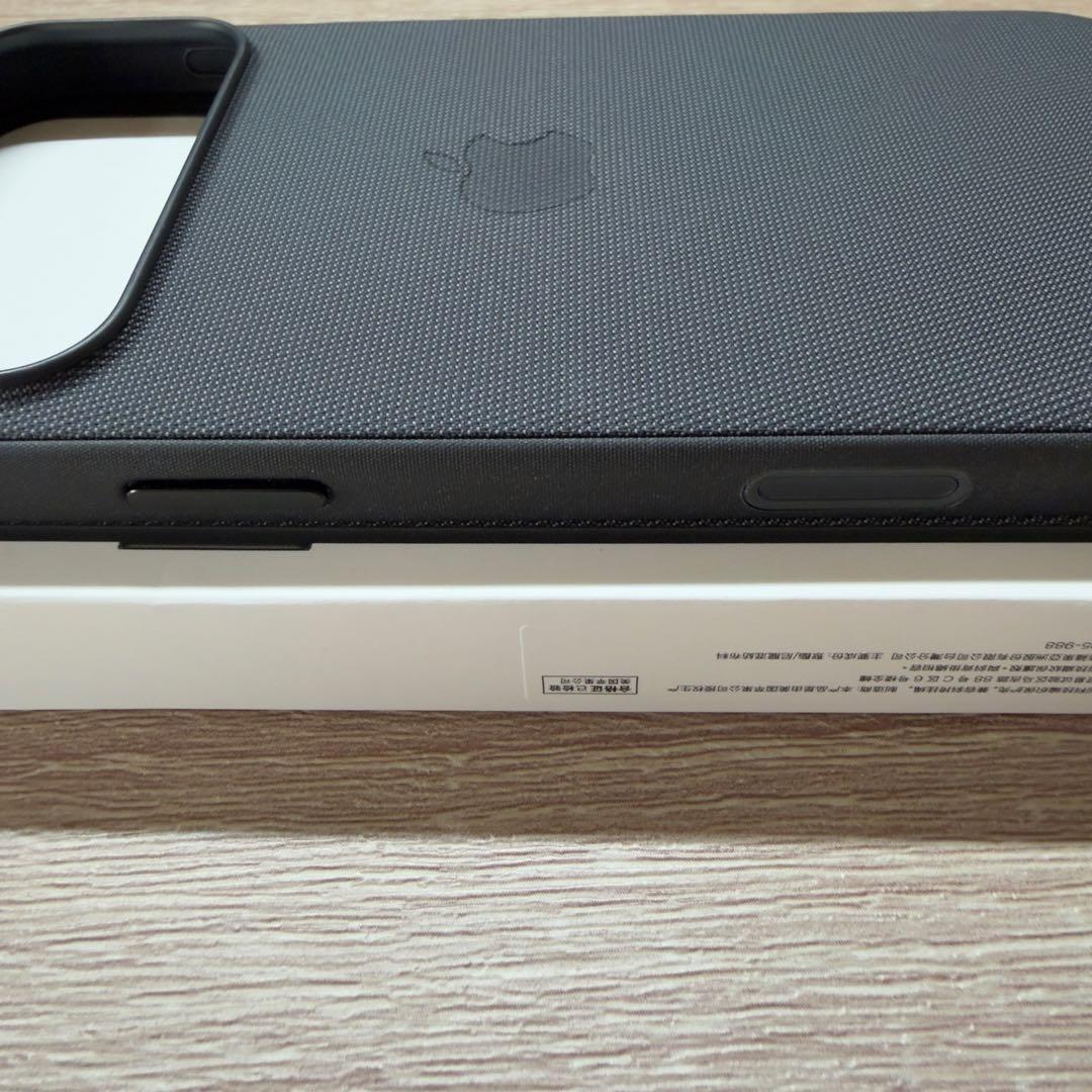 iPhone 17 Pro Max テックウーブンケース ブラック