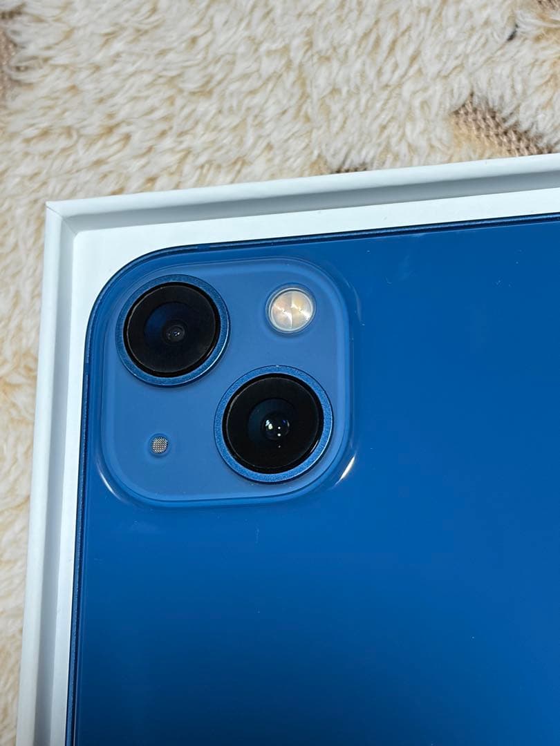 ［美品］iPhone13 256GB ブルー