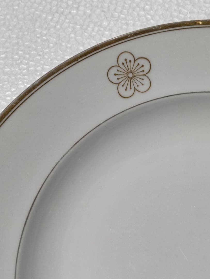 朝鮮王朝家紋入り皿