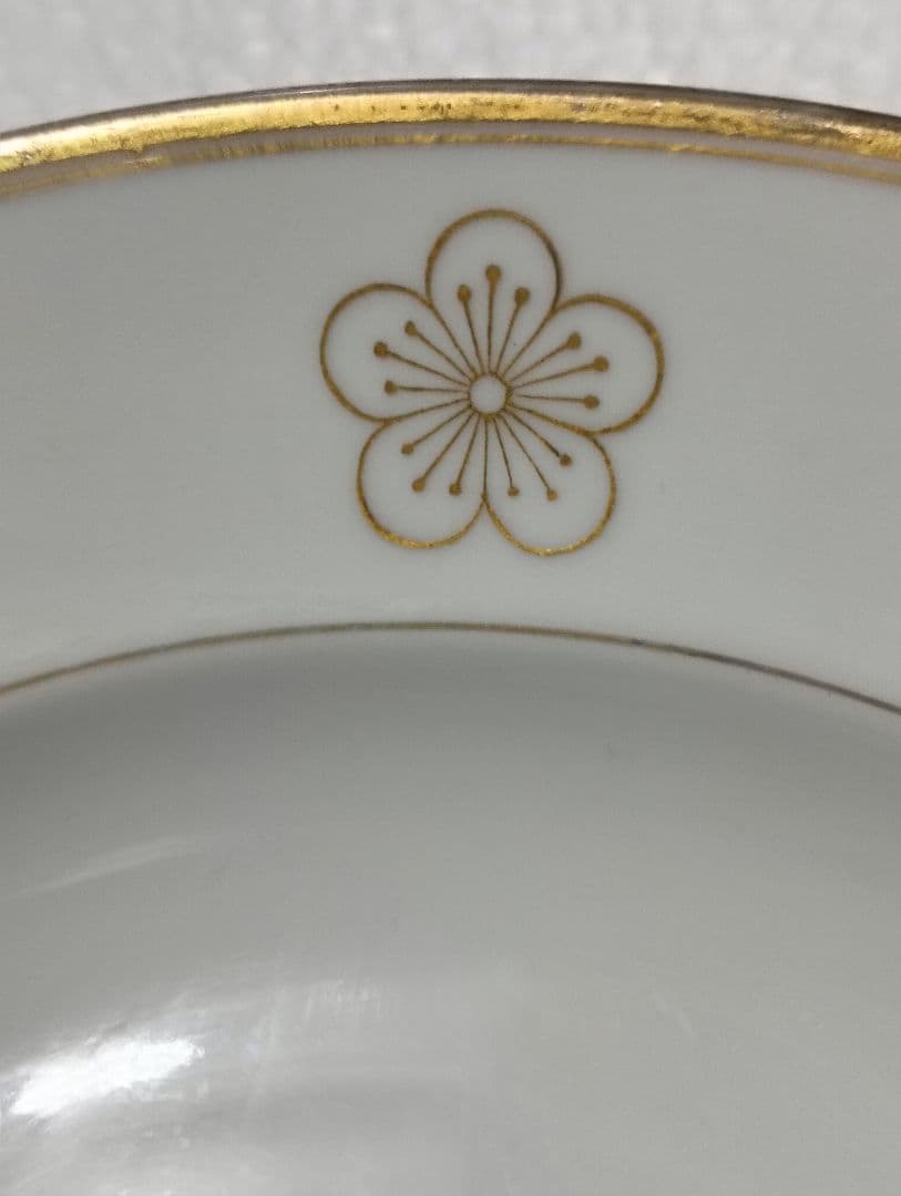 朝鮮王朝家紋入り皿