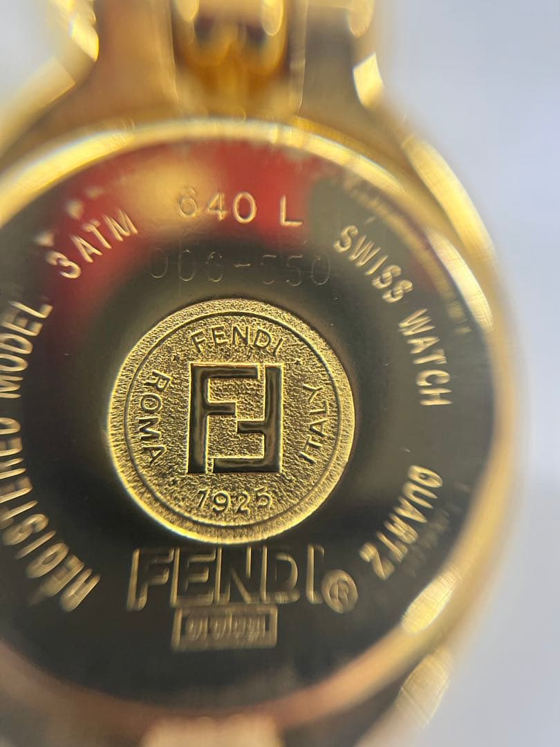 FENDI 腕時計 640 L 交換用ストラップ付き フェンディ