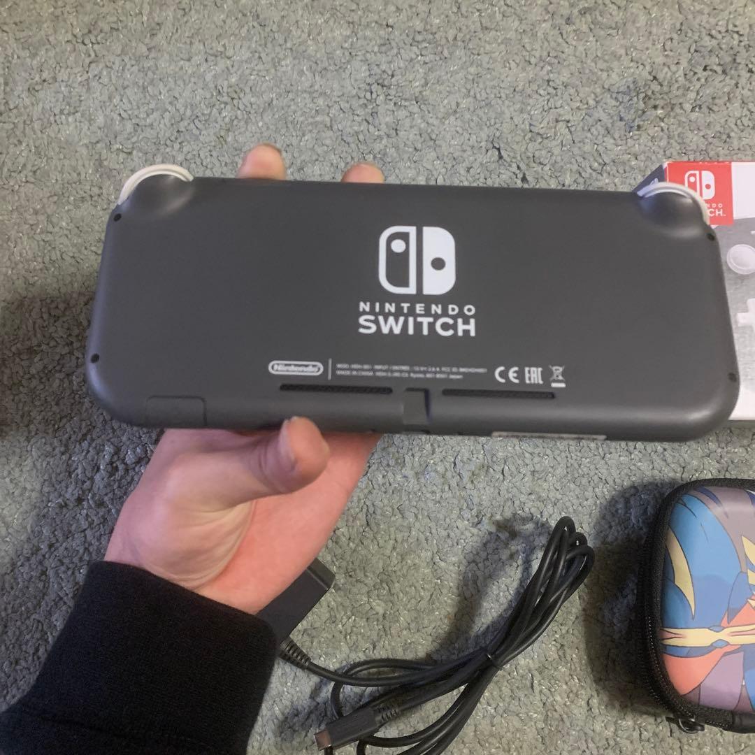 Nintendo Switch Lite グレー ポケモンケース付き