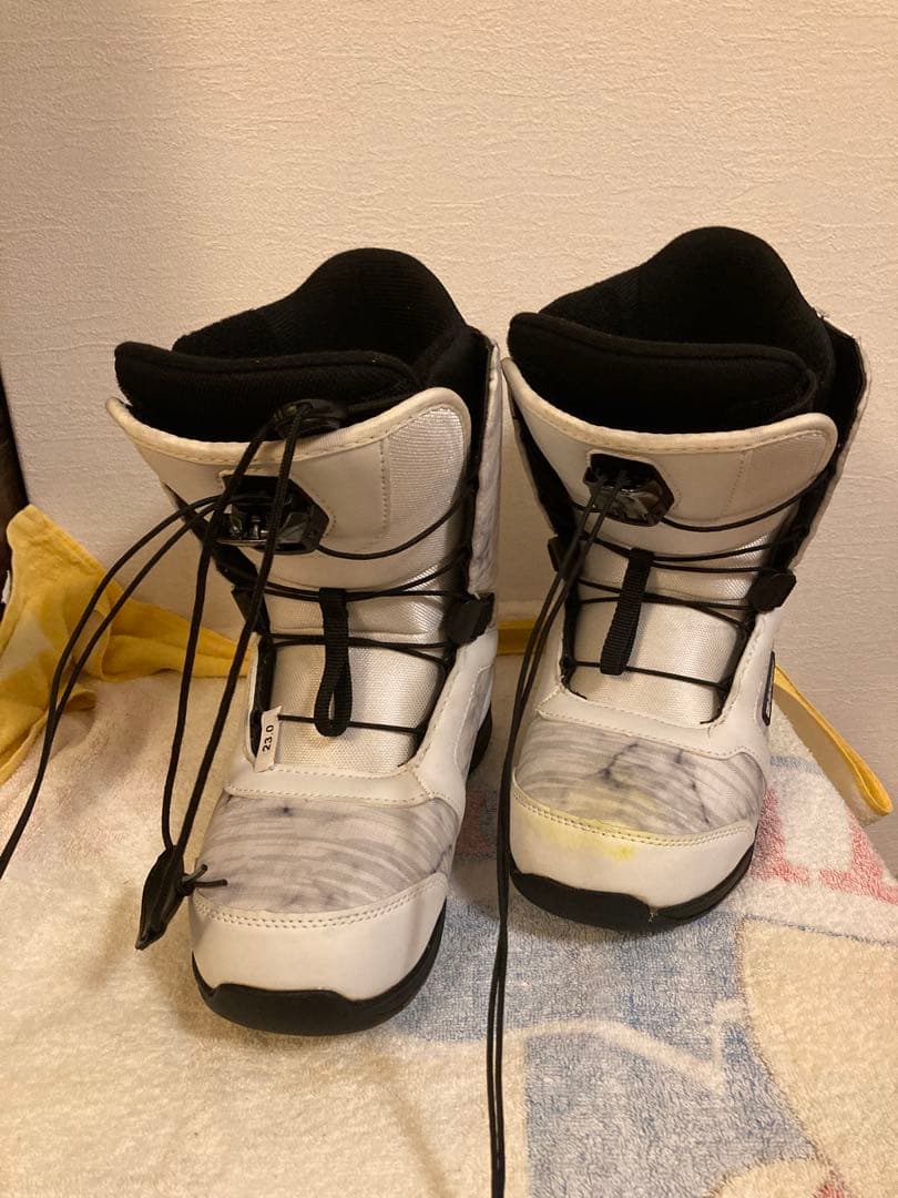 【8mile】TECH NINE スノーボード キャラクターグラフィック