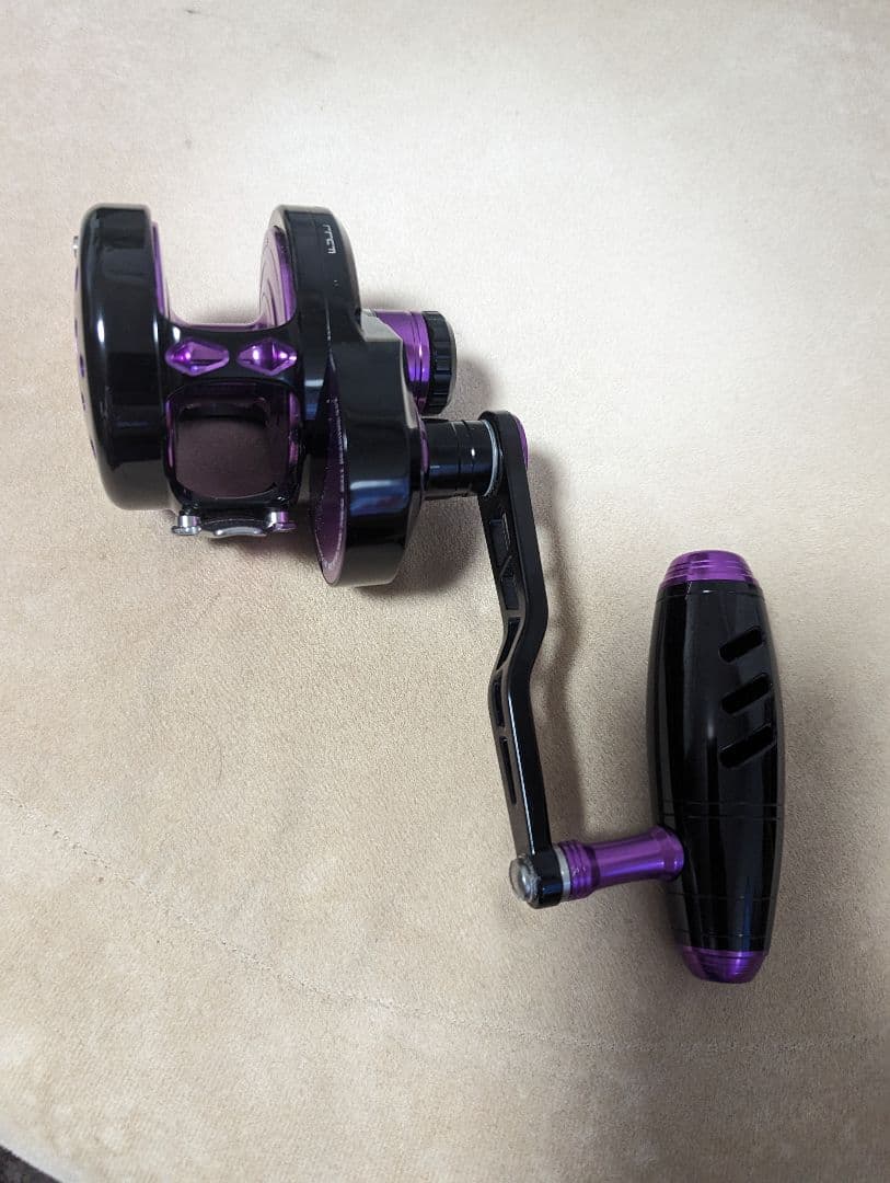 マサジ　マクセル　RAGE 60H 黒/紫