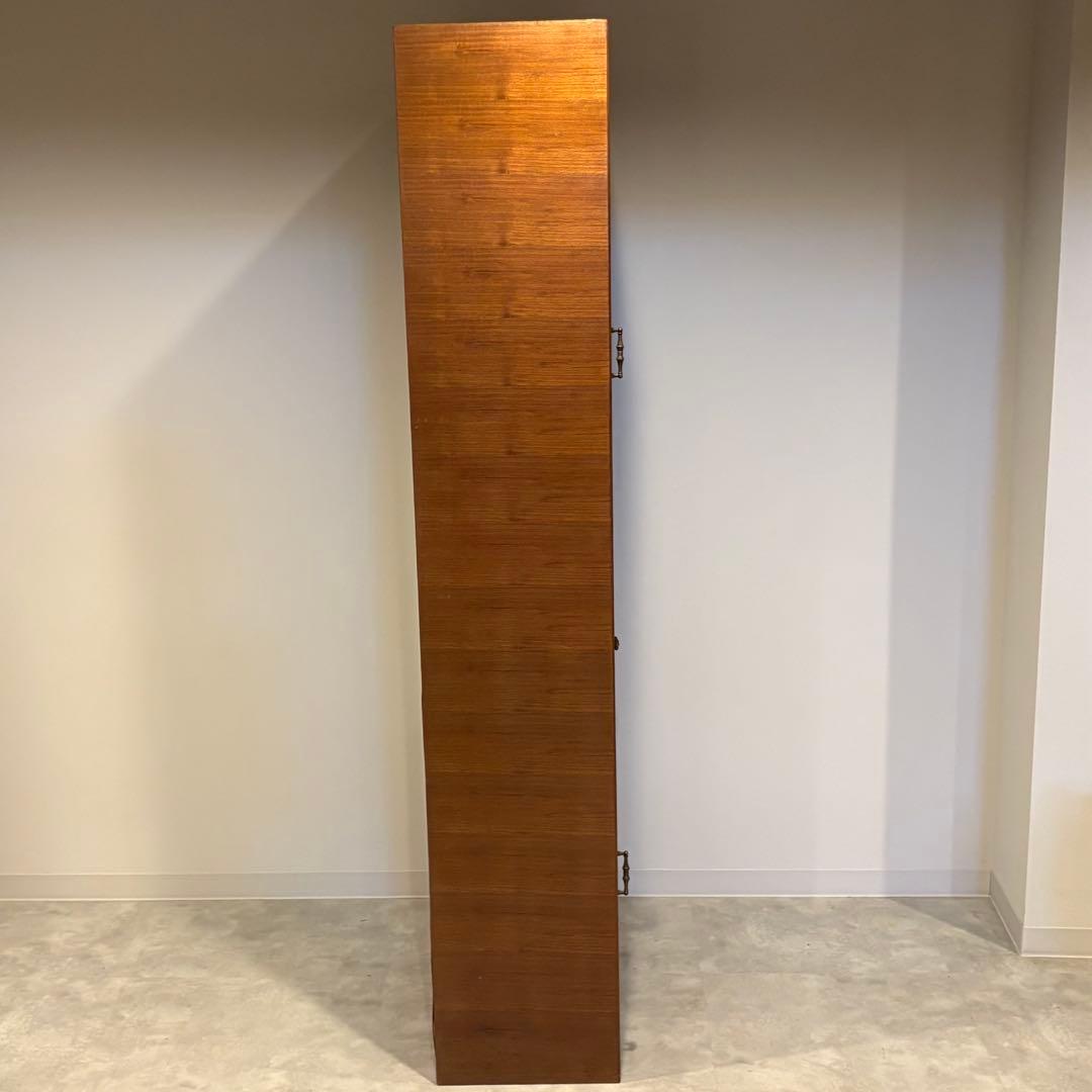 食器棚　飾り棚　ガラス扉付き　キャビネット　収納棚　木製