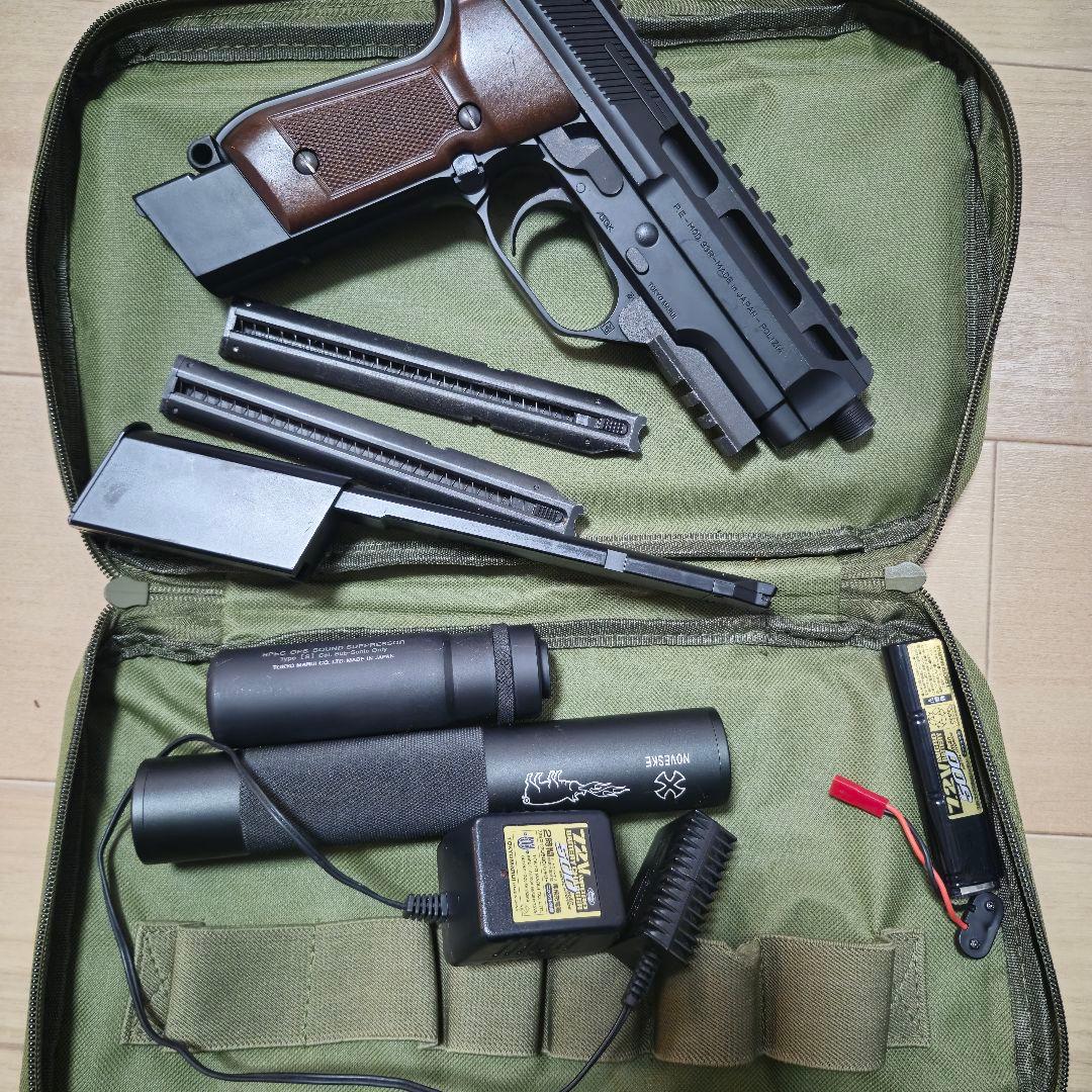 東京マルイ製 M93R 電動ハンドガン