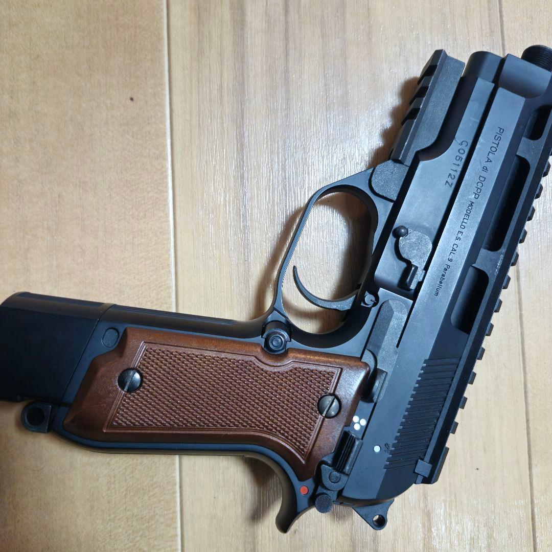 東京マルイ製 M93R 電動ハンドガン