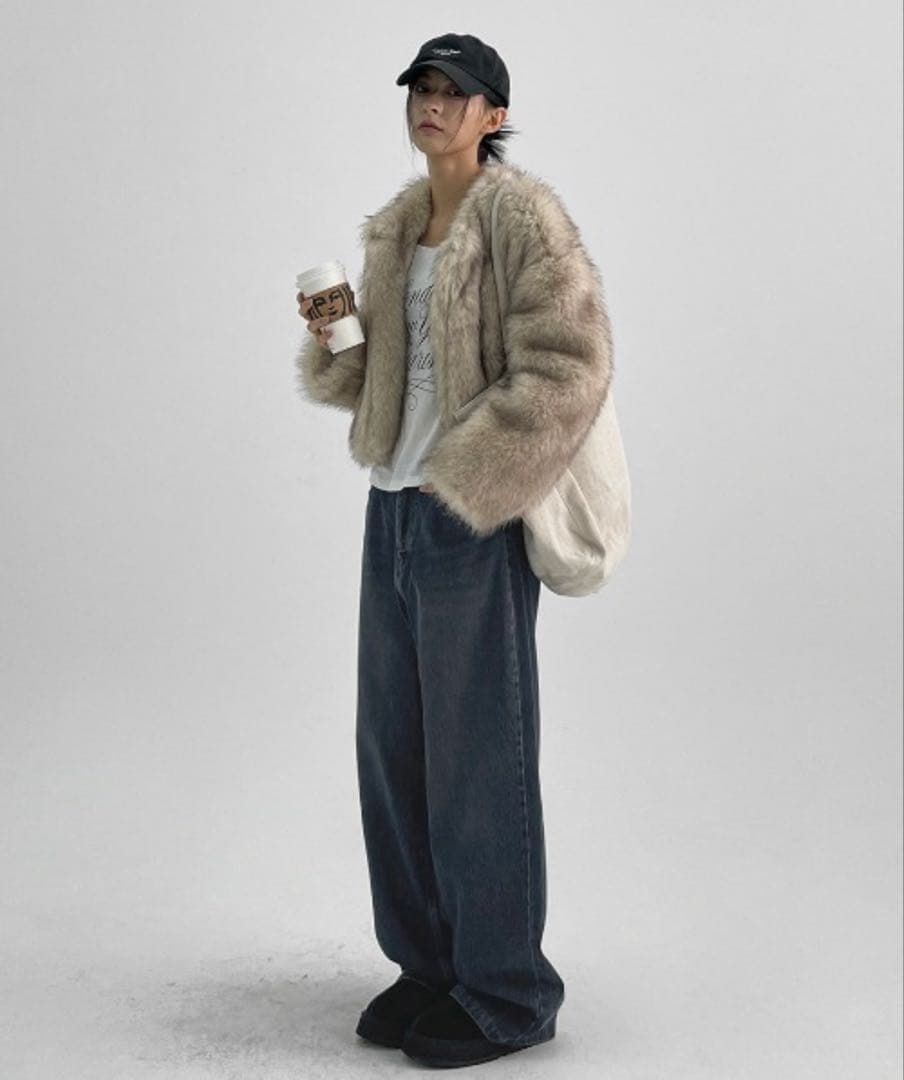 BLACKUP フェイルンミニマルファージャケット　ファーコート　ベージュ　韓国