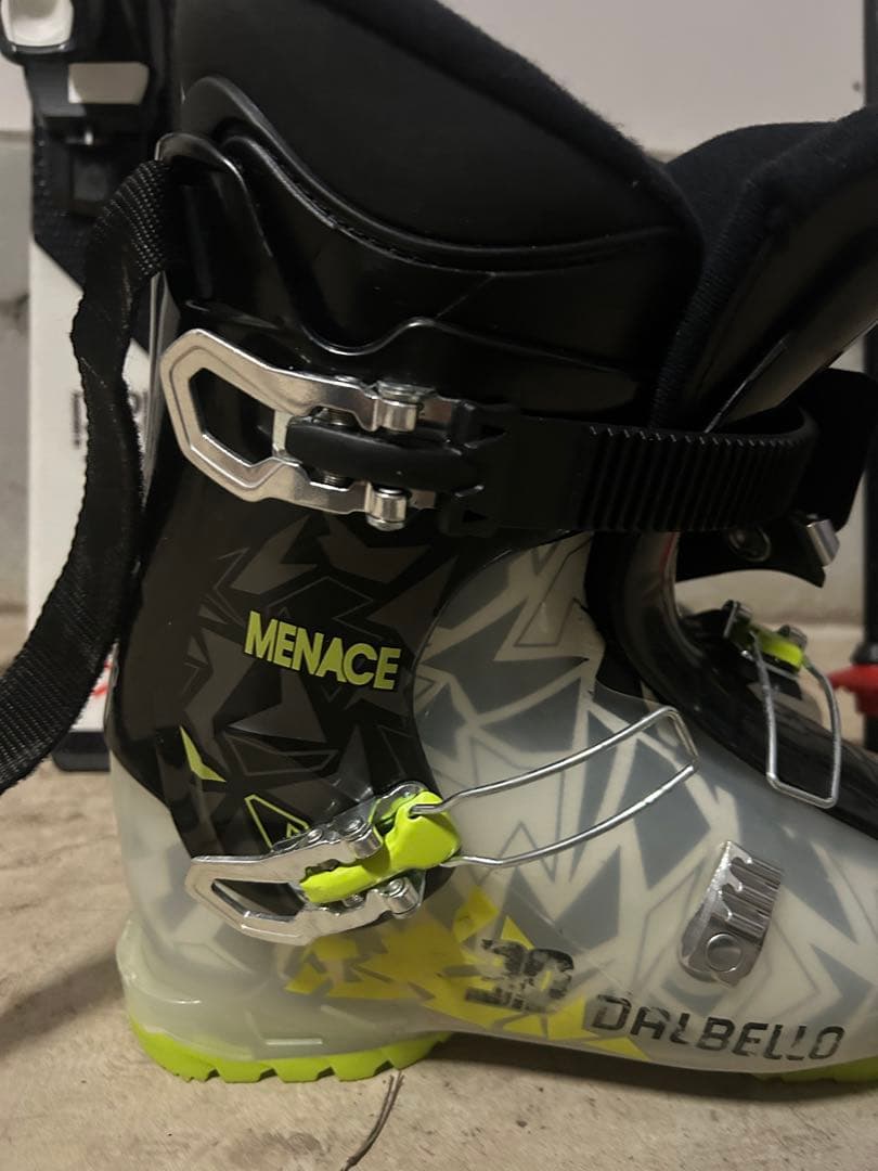 【値下げしました】ATOMIC スキーセット 130cm ブーツ25.5cm