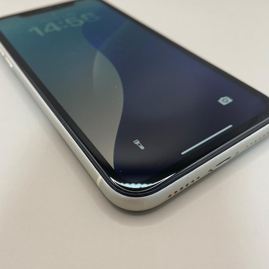 美品✨iPhone11 128GB ホワイト　バッテリー新品100％