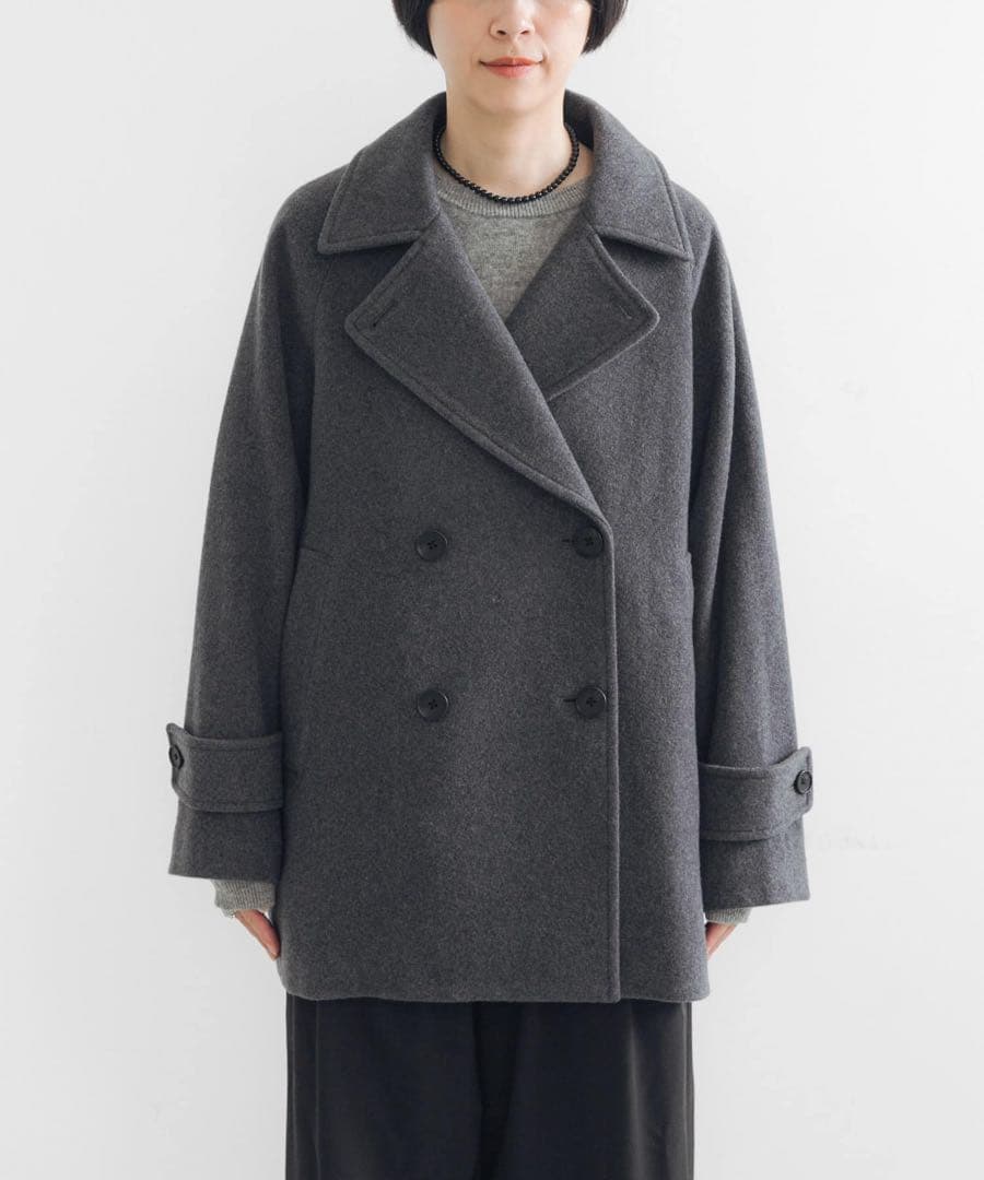 ★新品未使用タグ付き★UR DOORS＊スーパー100メルトンPコート