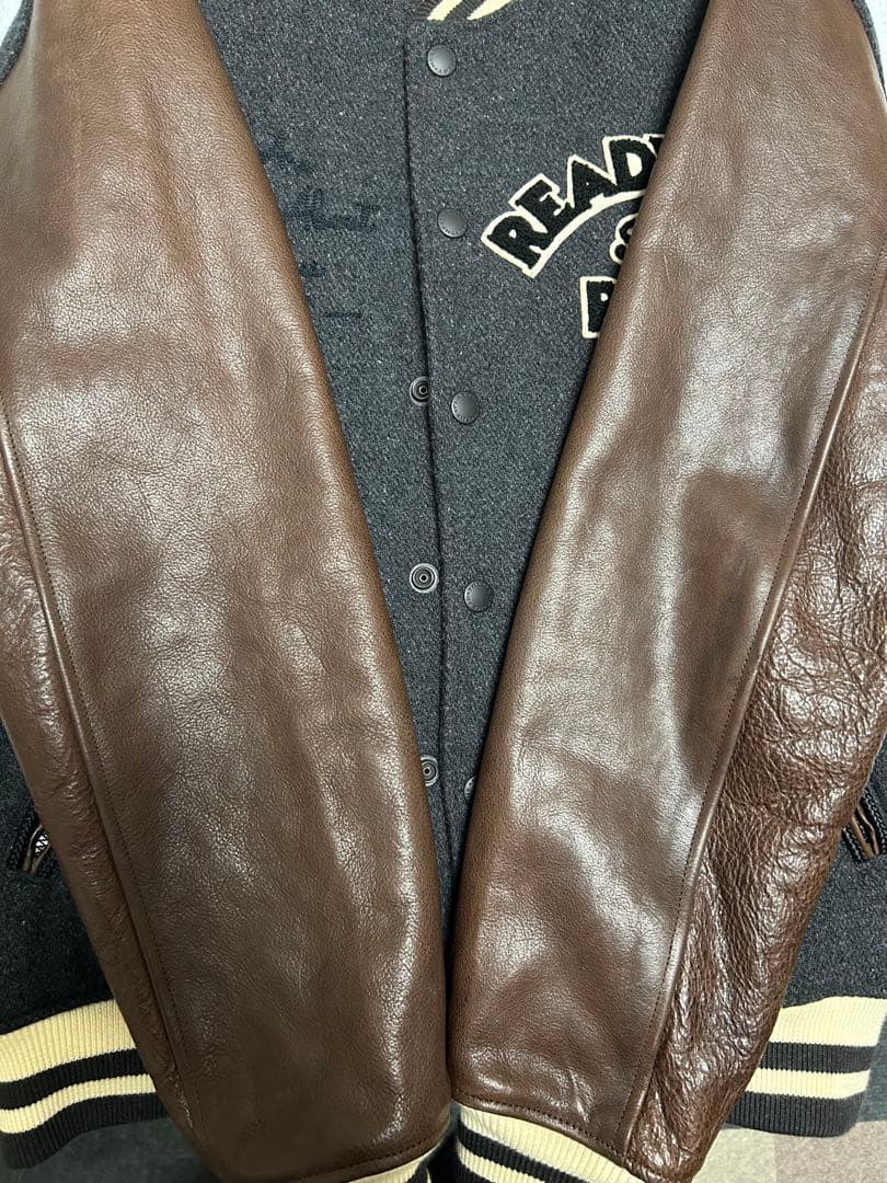 フラットヘッド　スタジャン　size38