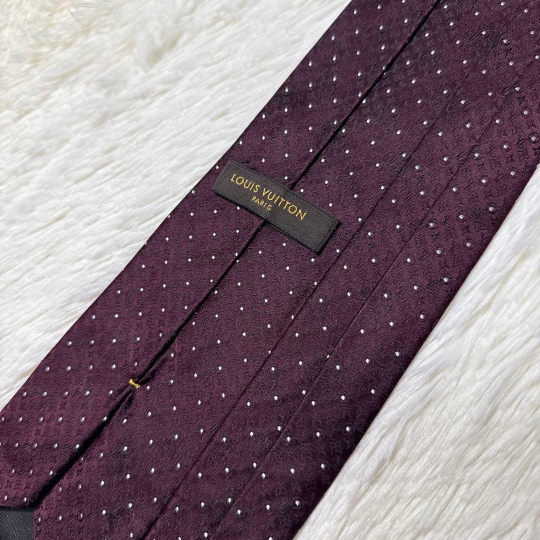 【未使用級】LOUIS VUITTON ブランドネクタイ　高級シルク