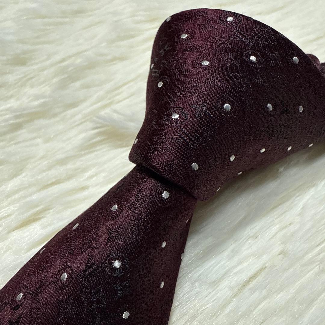 【未使用級】LOUIS VUITTON ブランドネクタイ　高級シルク