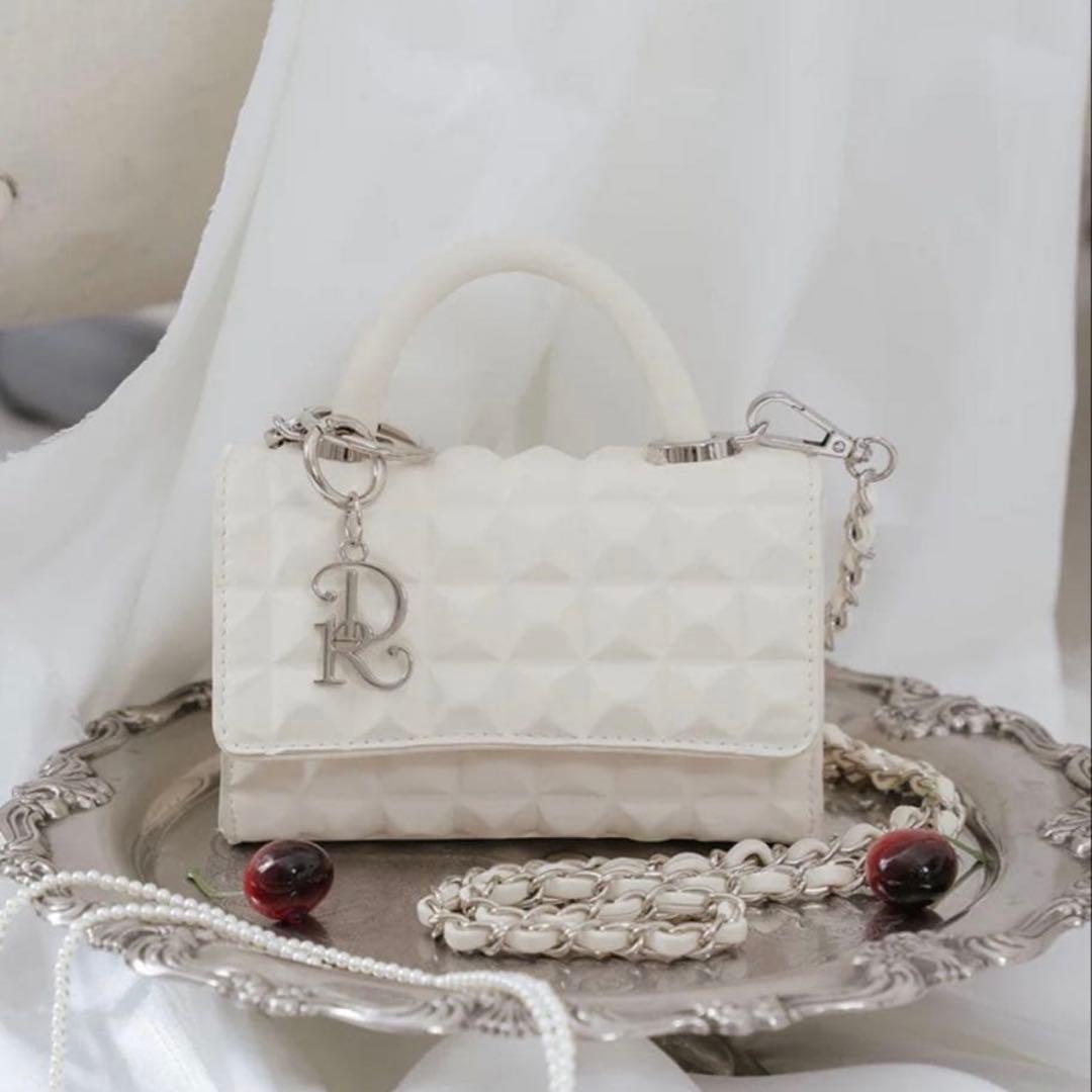 本日限定価格 DarichダーリッチDRチャームチョコレートハンドバッグ IVO