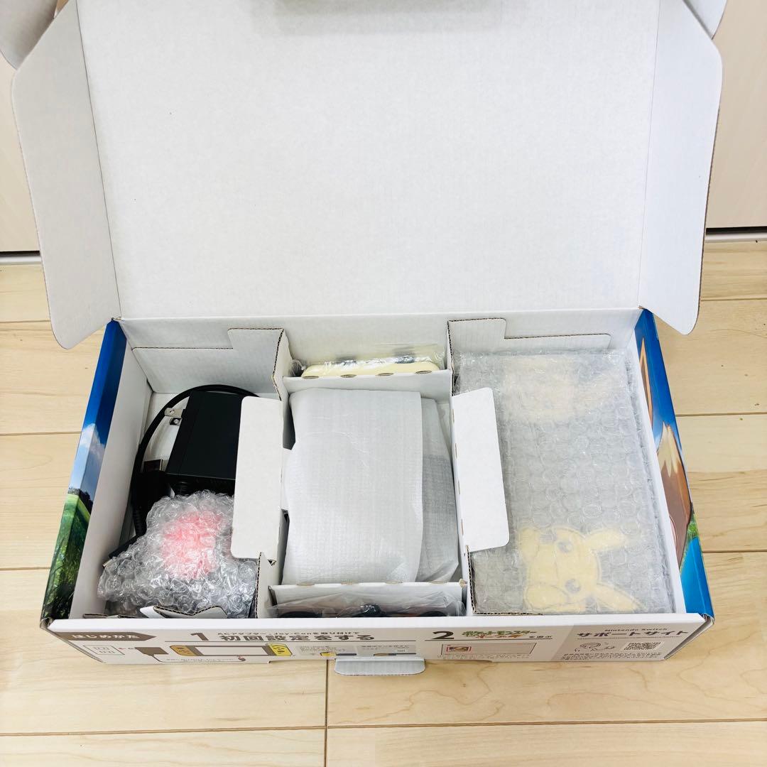 【未使用に近い】Nintendo Switch スイッチ本体 レッツゴーイーブイ