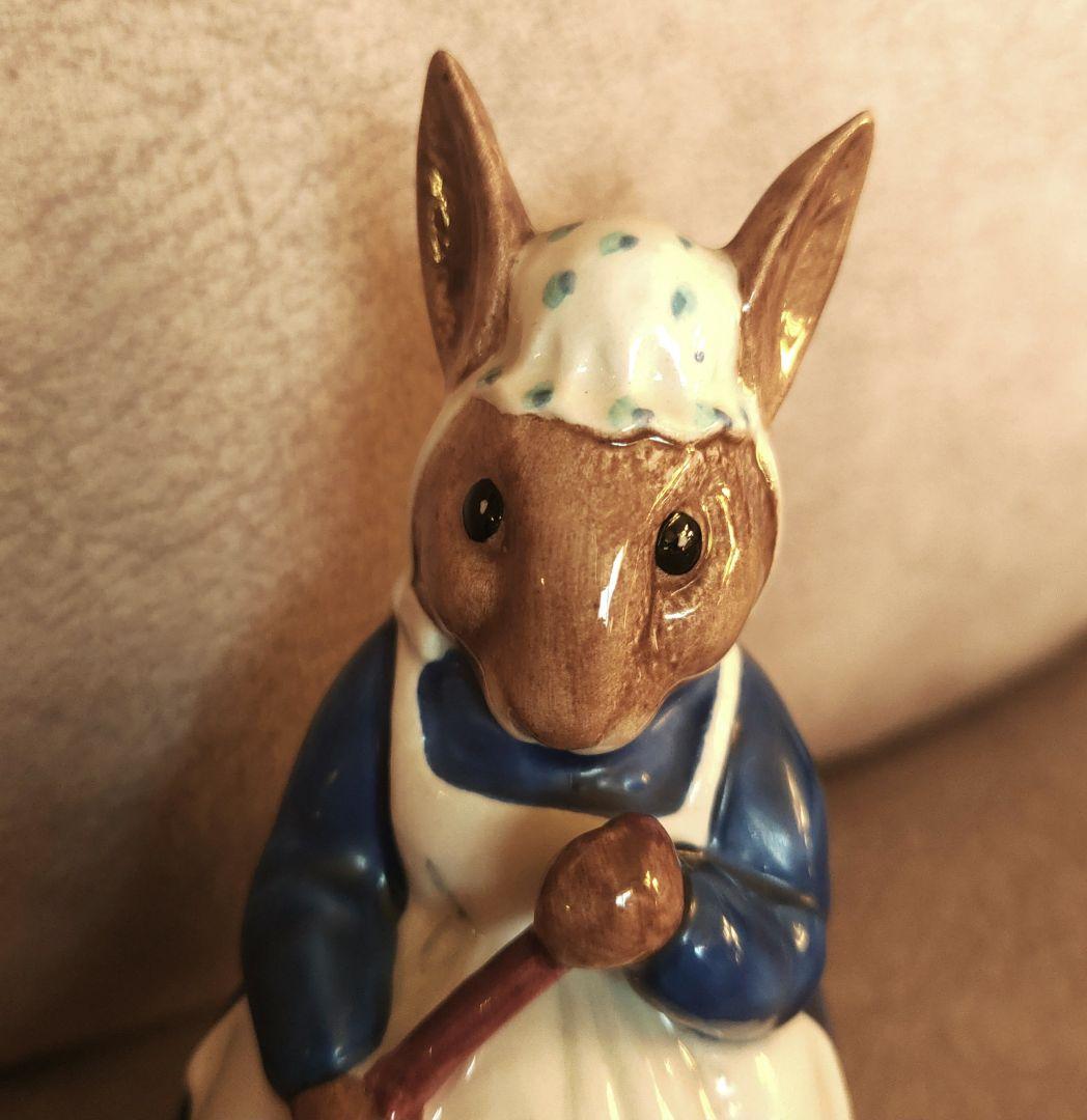 ロイヤルドルトン バニキンズ フィギュリン 陶器 うさぎ