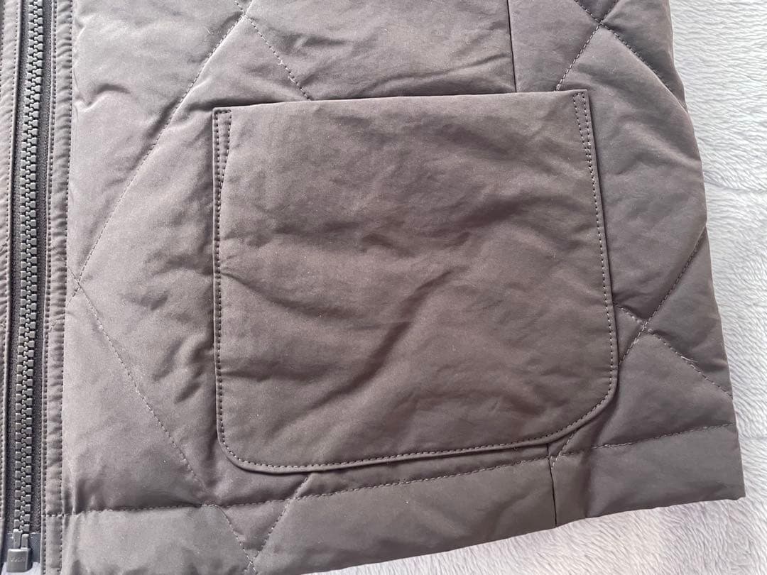 Mademoiselle NON NON ノースリーブダウンジャケット