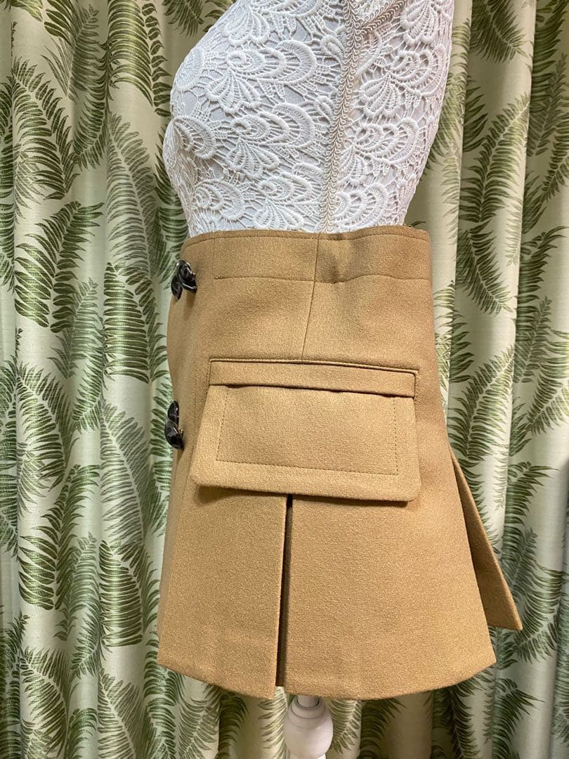 サカイ　Sacai スカートプリーツショートパンツ